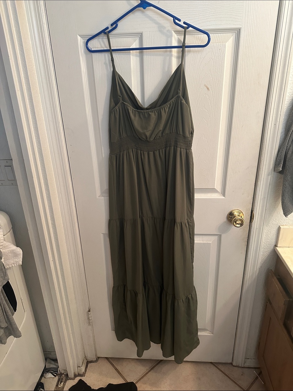 Kingston Olive Tiered Maxi Dress with V-Neck - Picture 2 of 3